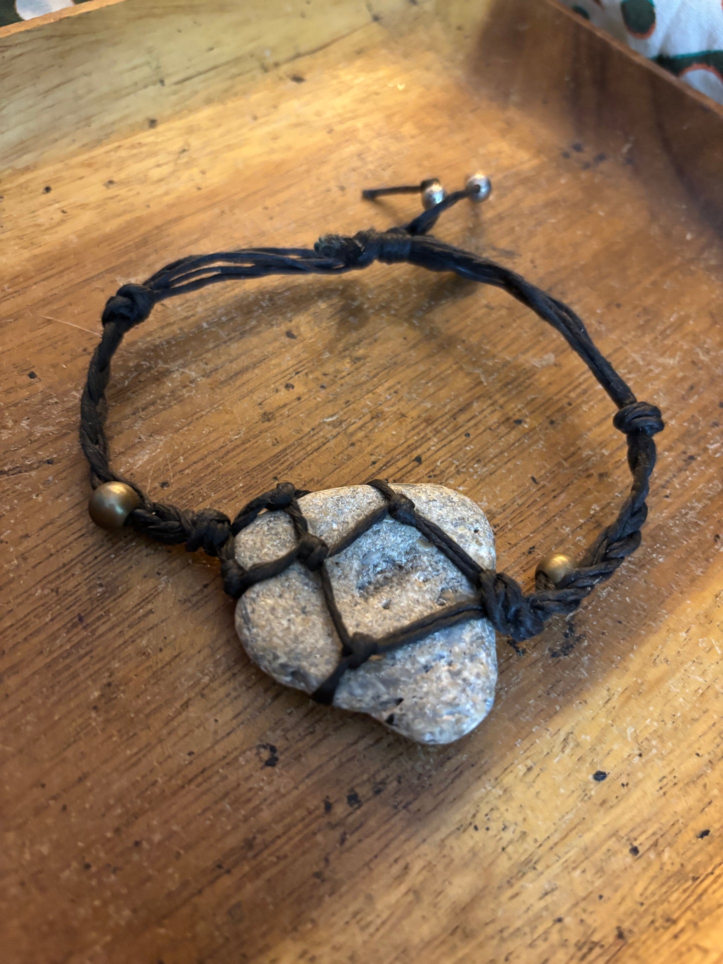Shell in Stone Hemp Bracelet