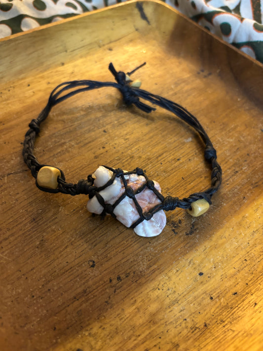 Two Shells Hemp Bracelet